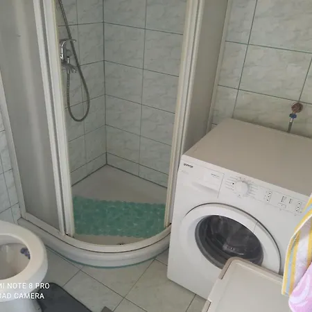 Lea Apartman *